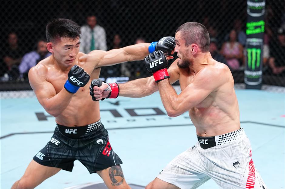 UFC Shanghai Fight Night Sets Asian Attendance Record