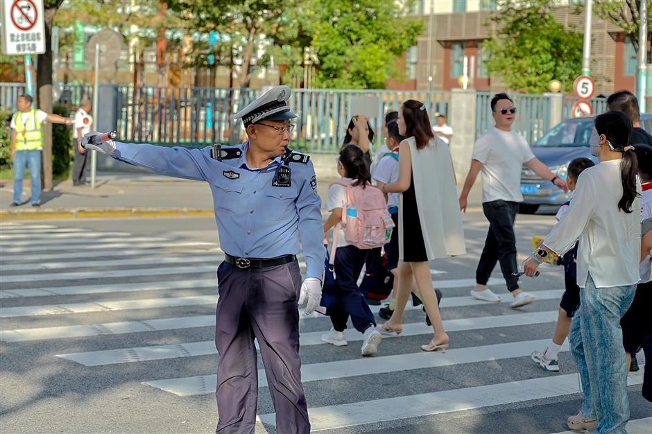 Back to School: 1.85m Students Begin New Academic Year in Shanghai