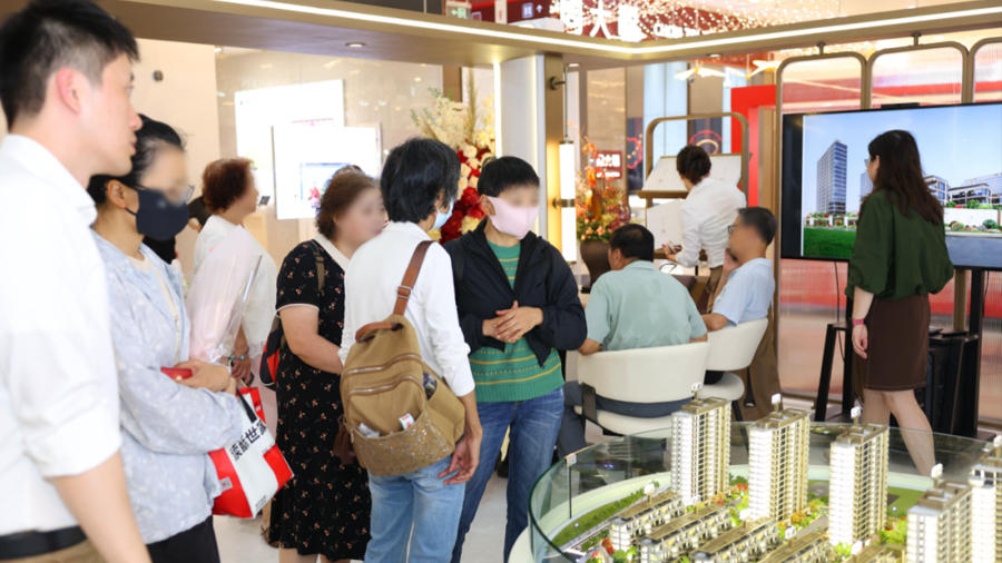 Shanghai Used-Home Sales Top 20,000 for Sixth Straight Month as Policy Boost Lifts Market