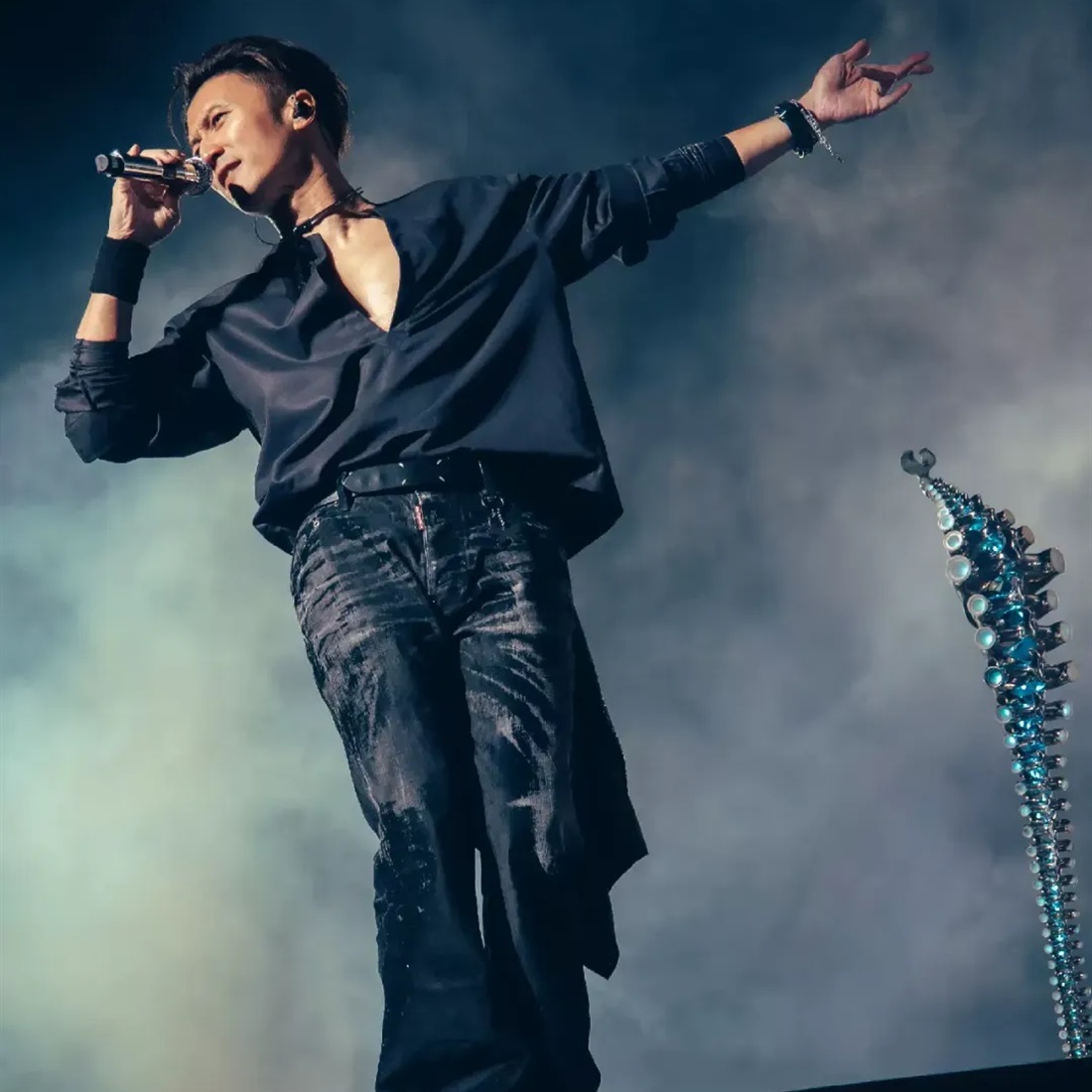 Man Arrested After Alleged 1.8m Yuan Nicholas Tse Concert Fraud