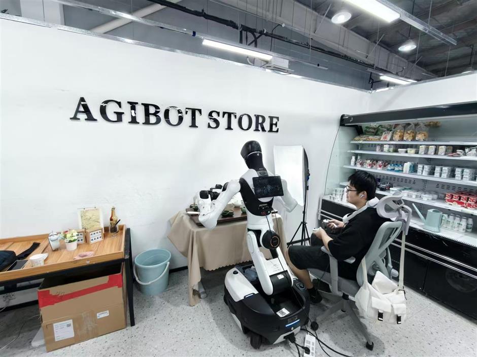 Shanghai's maniformer surpasses 1 million hours of physical AI data to tackle robotics bottleneck