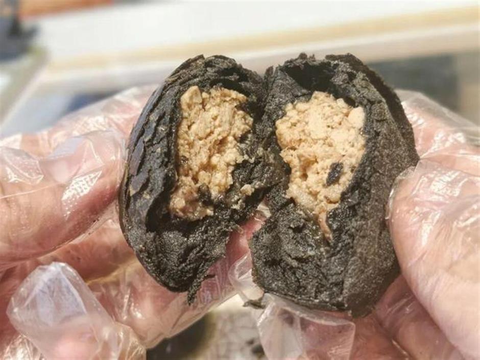 「臭豆腐×鮮肉」がまさかのコラボ!上海老舗の変わり種月餅