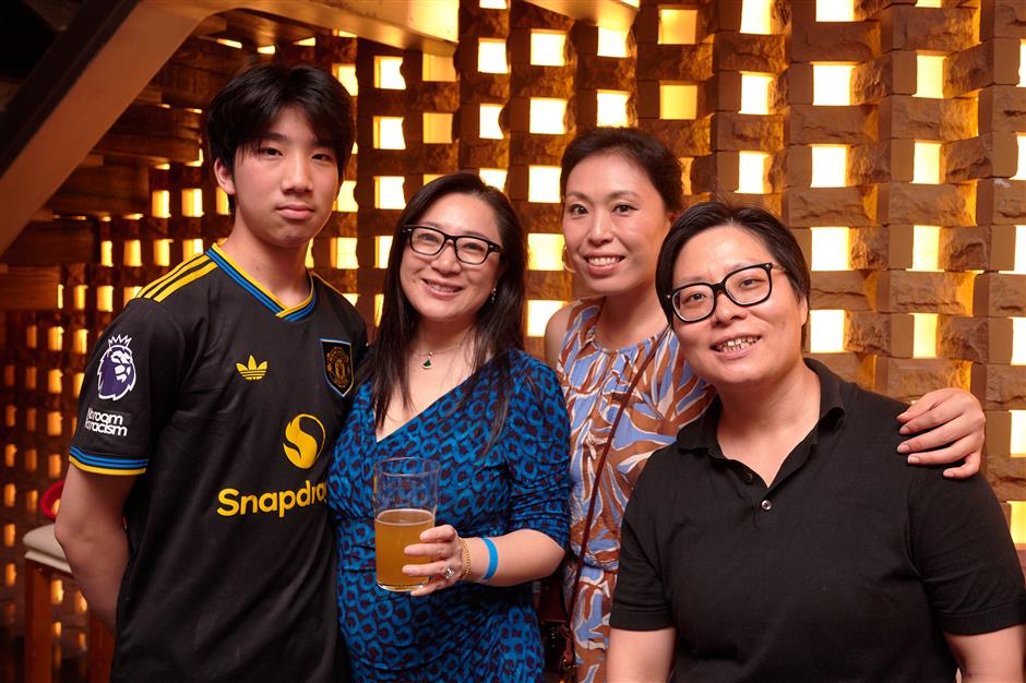 [See & Be Seen] Spot Your Friends @ The BritCham/NZ Weekend BBQ