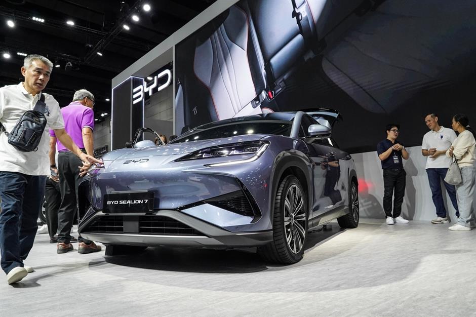 China Regulators Warn Domestic Automakers to Play Fair in Overseas Markets