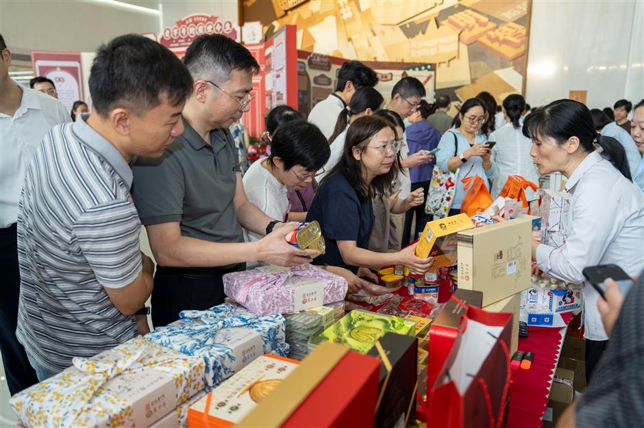 'Shanghai Story' Exhibition Traces City's Time-Honored Brands