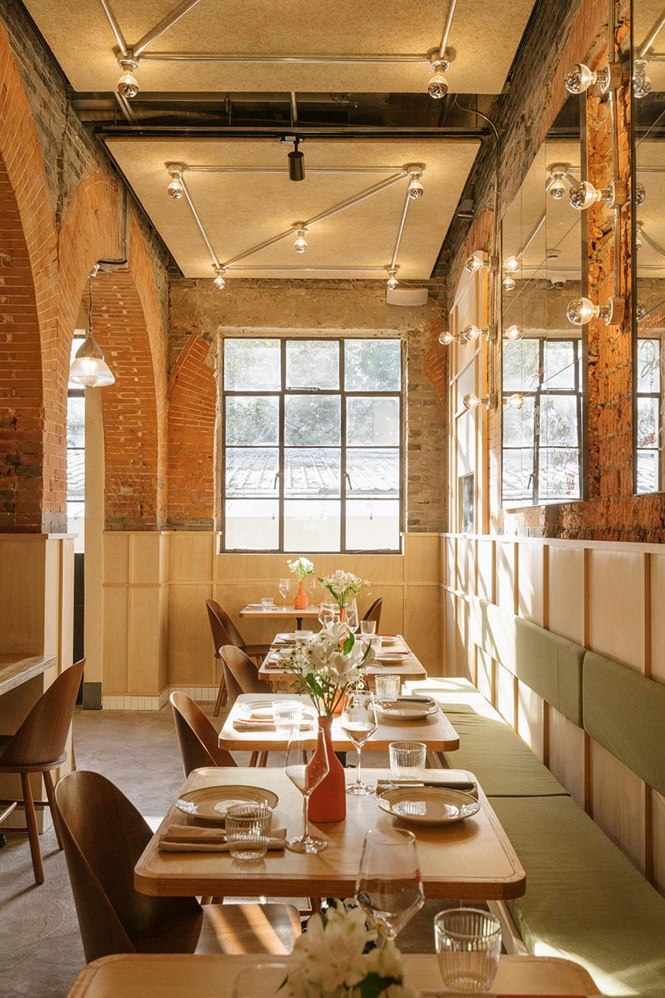 A Neighborhood of Heritage Villas, Cafés and Hidden Jazz Clubs