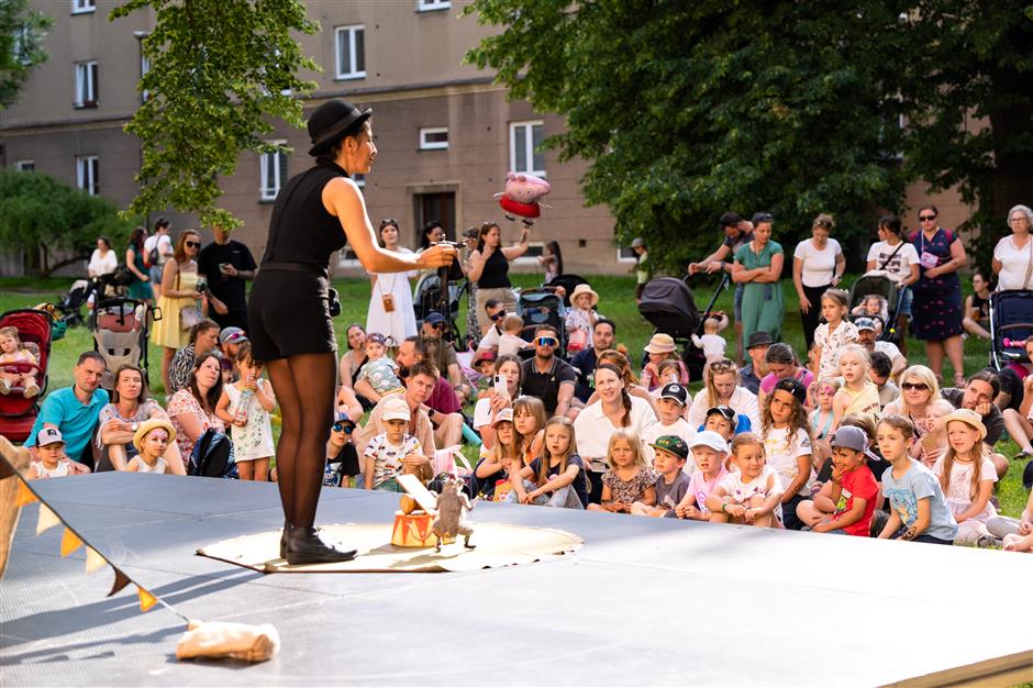 'Art To Gather' Brings International Performances to Xintiandi