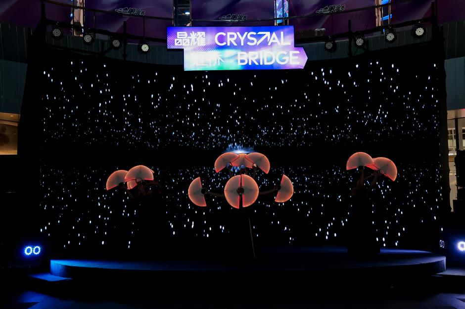 Light Art, Global Digital Works and Bazaars Enliven Changning's Night Economy