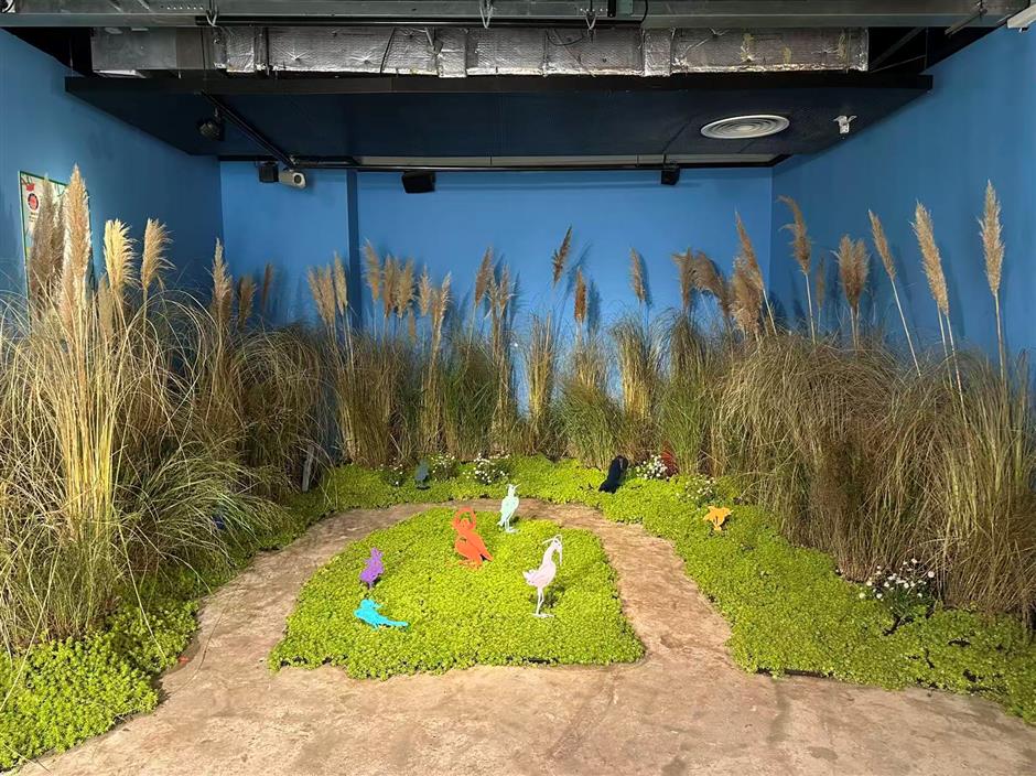 Sculpture, Plants and Mythology shape an 'Indoor Park'