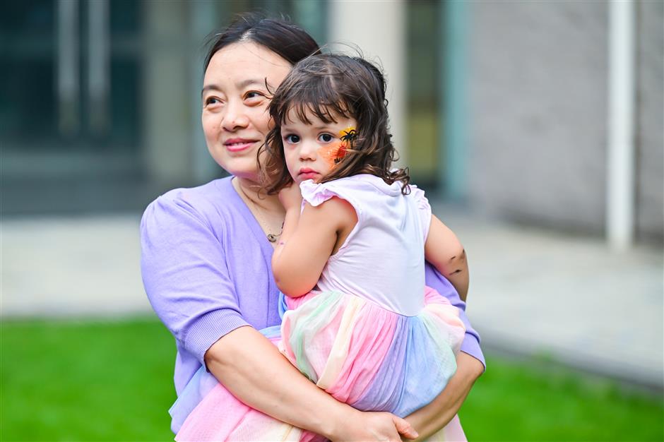 [See & Be Seen] A Ton of Expat Families Weekend Drinking in Qingpu