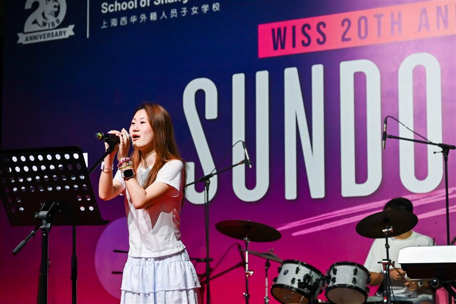 [See & Be Seen] A Ton of Expat Families Weekend Drinking in Qingpu