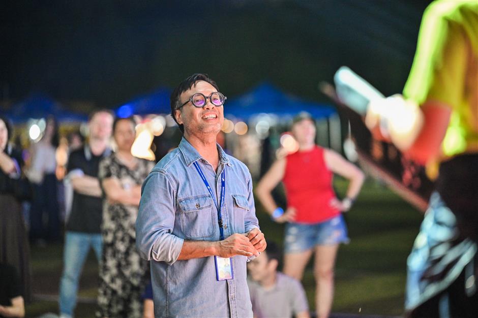 [See & Be Seen] A Ton of Expat Families Weekend Drinking in Qingpu