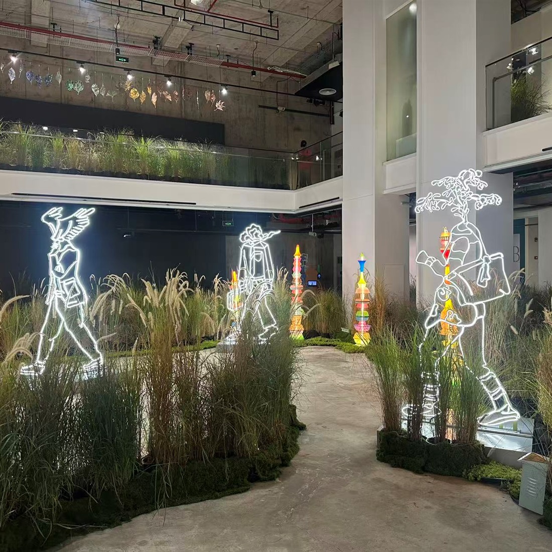 Sculpture, Plants and Mythology shape an 'Indoor Park'