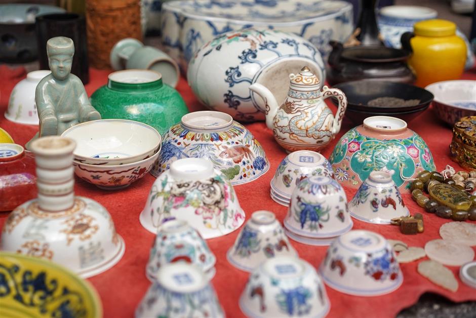 [Hai Guide] Shanghai's Huge Antique Market: Yunzhou Curio City