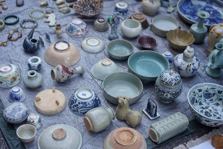 [Hai Guide] Shanghai's Huge Antique Market: Yunzhou Curio City