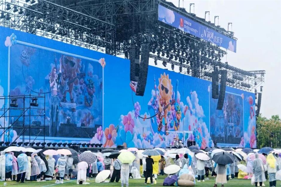 国庆假日期间,本市共接待游客2020.54万人次