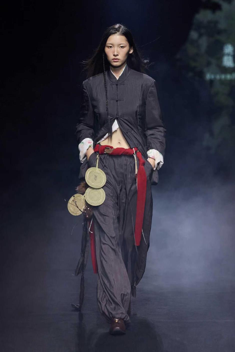 Fashion Week Runways – Where Movement did Much of the Talking