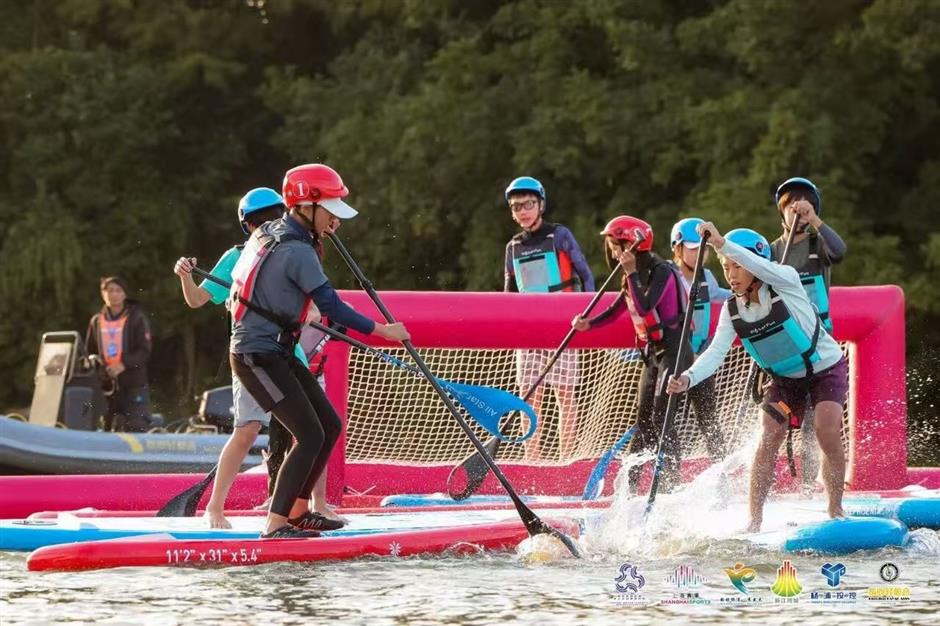 Paddleboard Polo Matches Come To Yangpu This Weekend