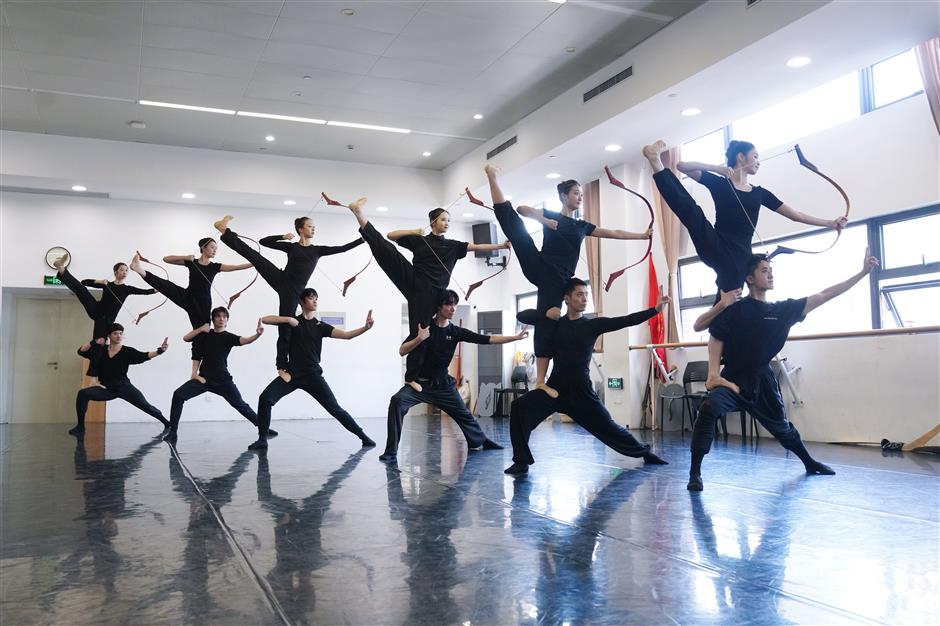 'Dagger Society' Brings Shanghai's History to the Stage