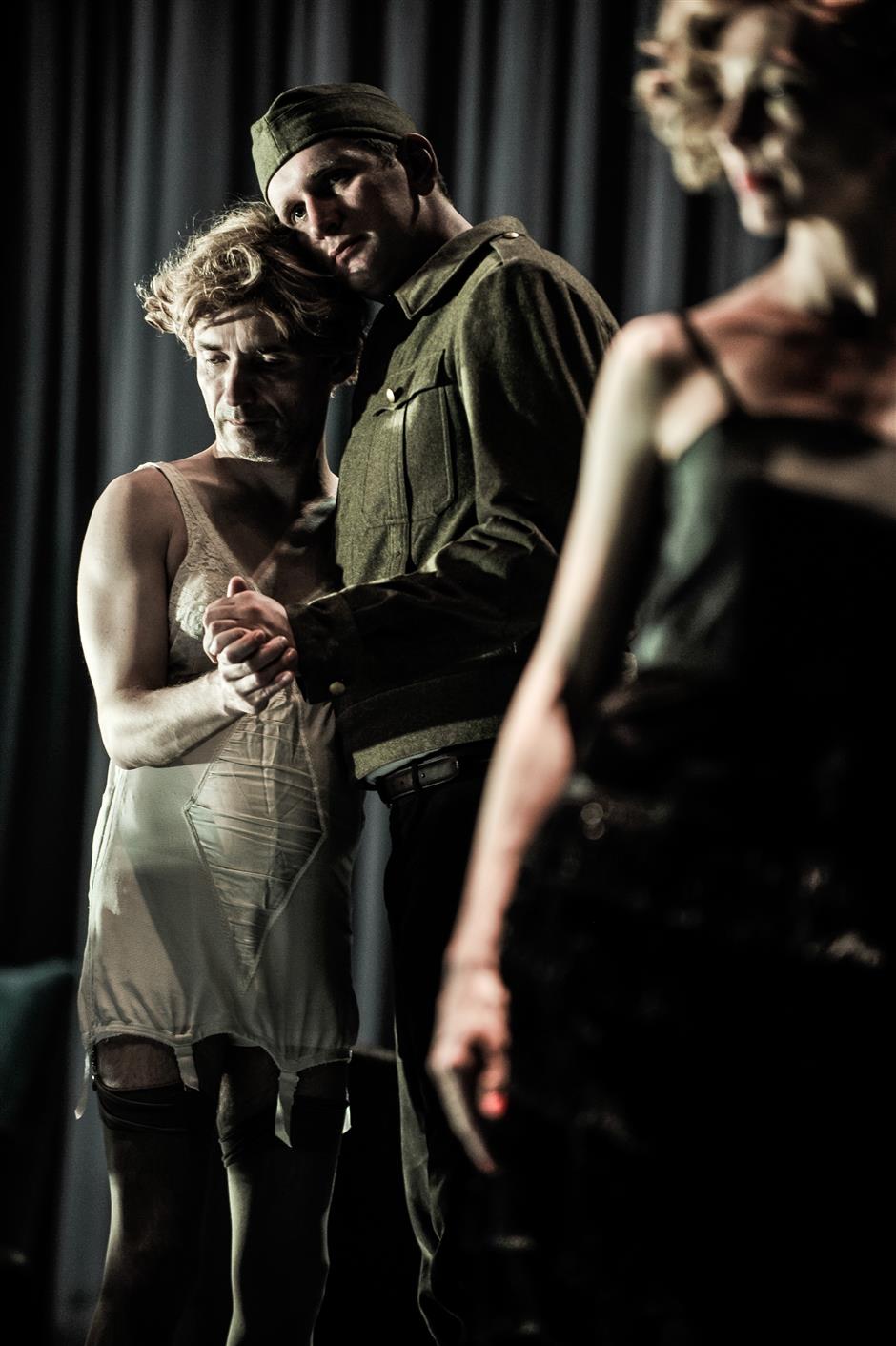 Schaubühne's 'The Marriage of Maria Braun' Set for Shanghai Debut