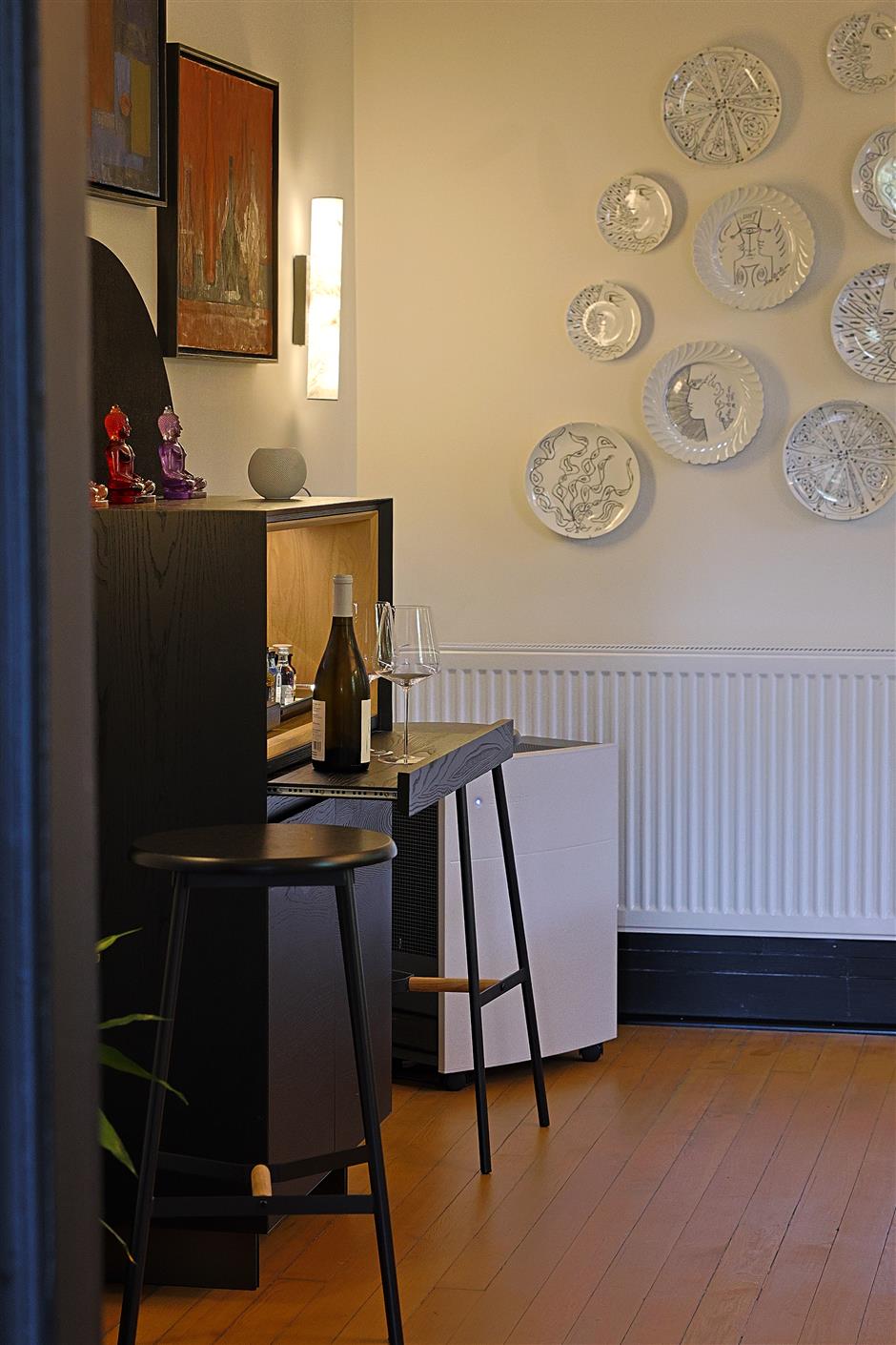 A Parisian Eye Meets Old Shanghai in This Character-Filled Home