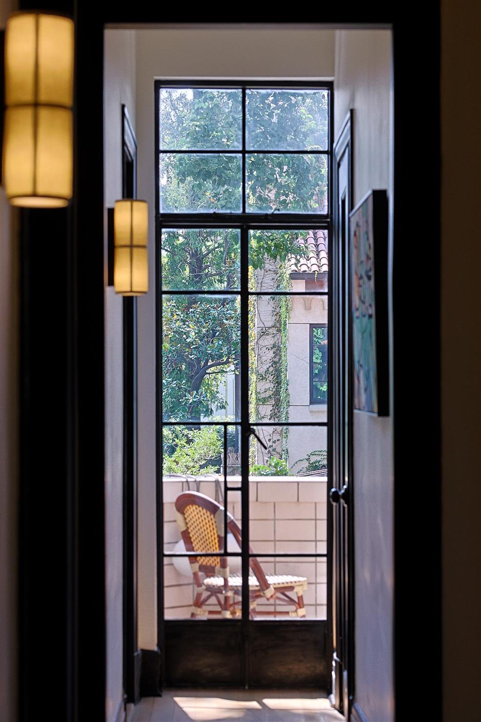 A Parisian Eye Meets Old Shanghai in This Character-Filled Home