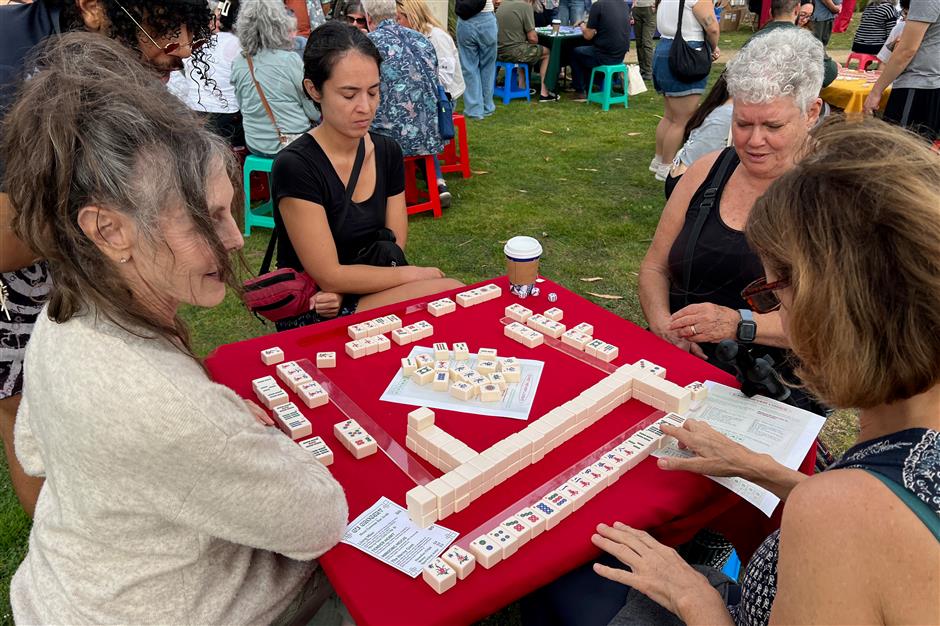 US Mahjong Boom Gives Chinese Manufacturers an Unexpected Lift